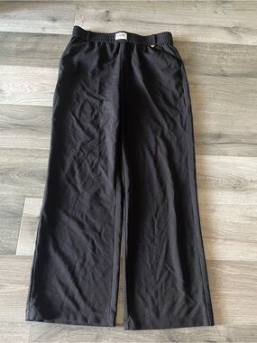 Black Wide-Leg Pull-On Trousers
